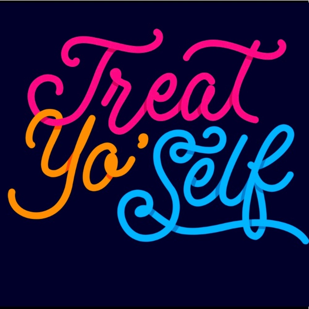 Treat yo’ self! You deserve it! 🖤💗💙